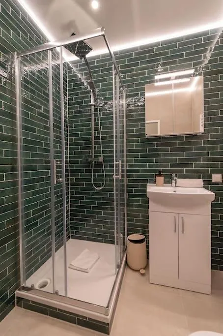 Apartment Josef'S Home I Comfort Studio I Metro Access Wien