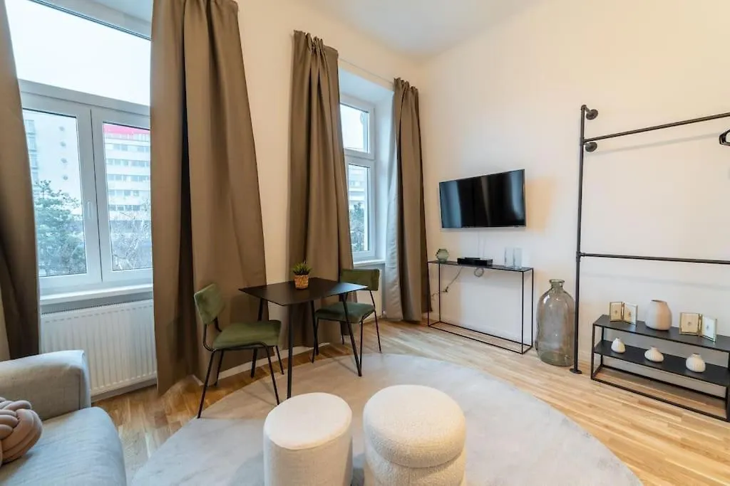 Apartment Josef'S Home I Comfort Studio I Metro Access Wien