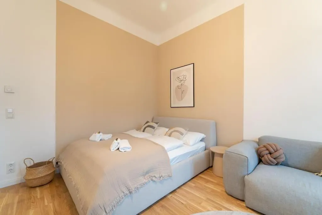 Josef'S Home I Comfort Studio I Metro Access Wien Apartment